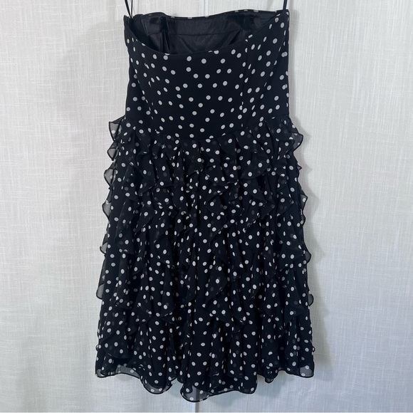 White House Black Market Polka Dot Ruffle Tiered Strapless Dress Size 10 - Picture 9 of 13